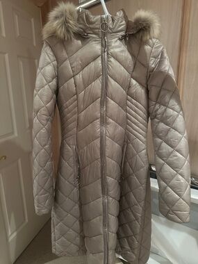 Women's Taupe Quilted Long Puffer Coat with Faux-Fur Hood